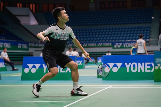 Vietnam’s Linh sets the stage for dominating first Olympic badminton match